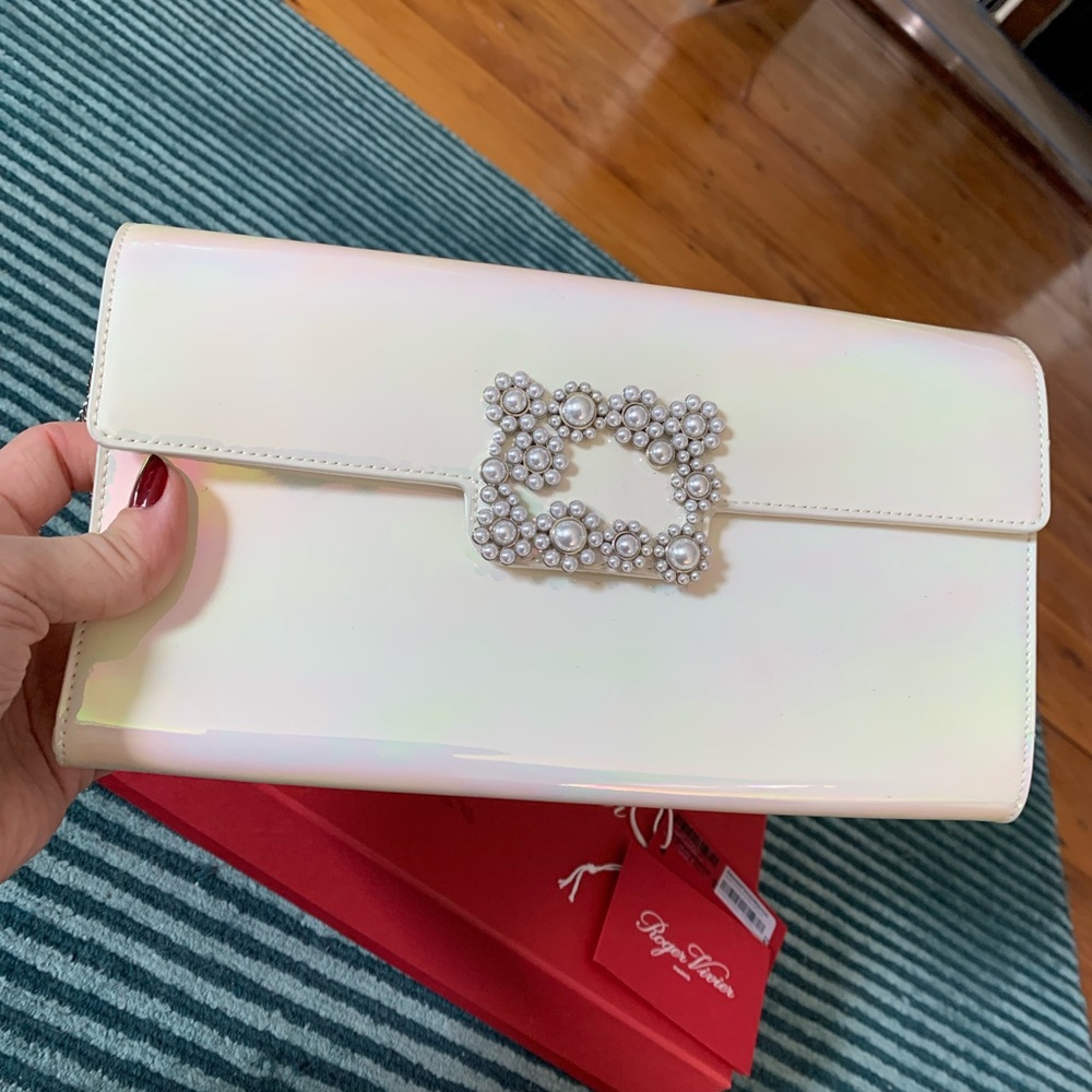 White/crystal pearl Roger Vivier Clutch